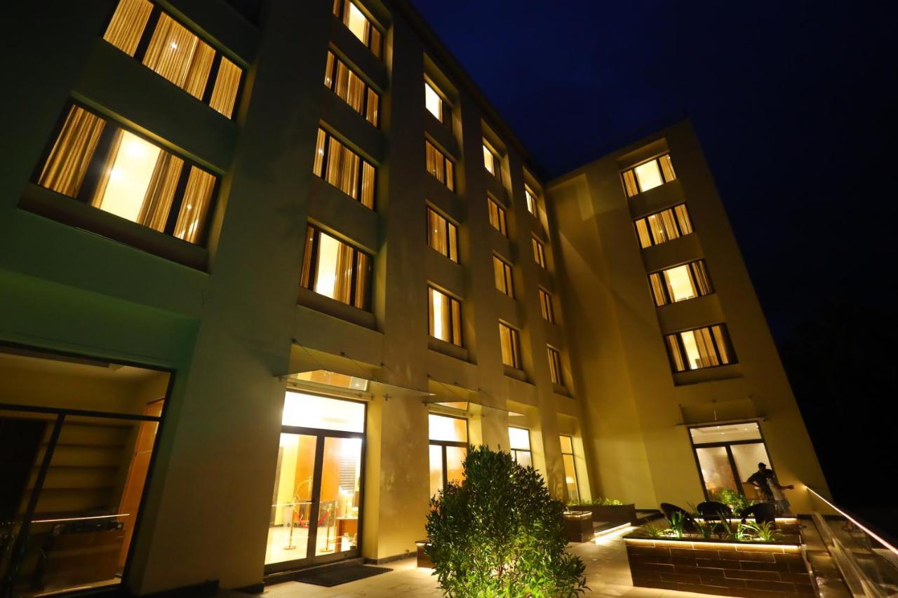 The Aurum Subrahmanya Exterior foto