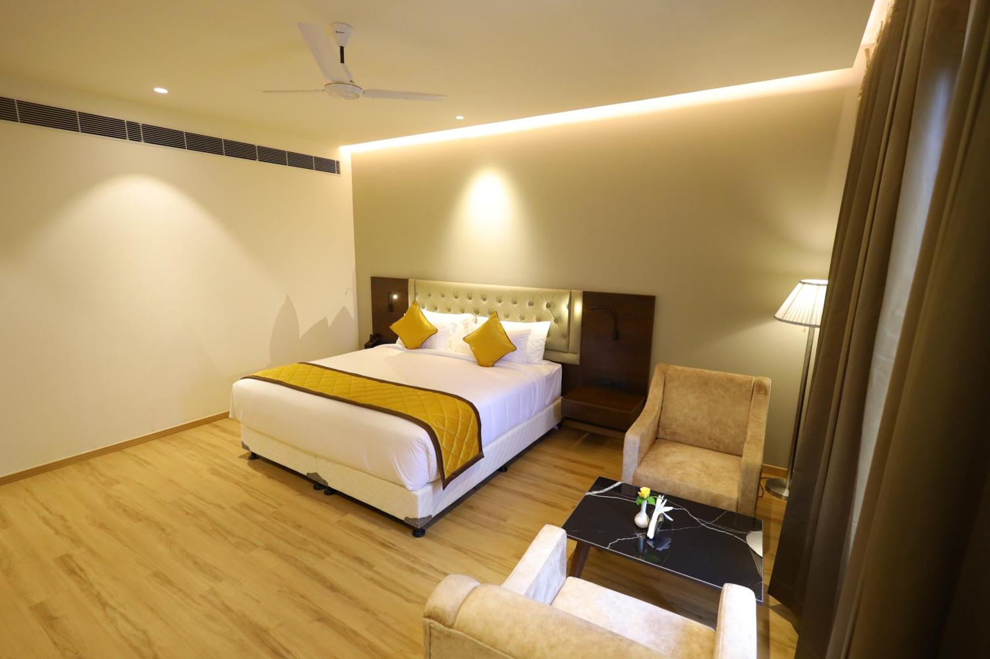 The Aurum Subrahmanya Exterior foto
