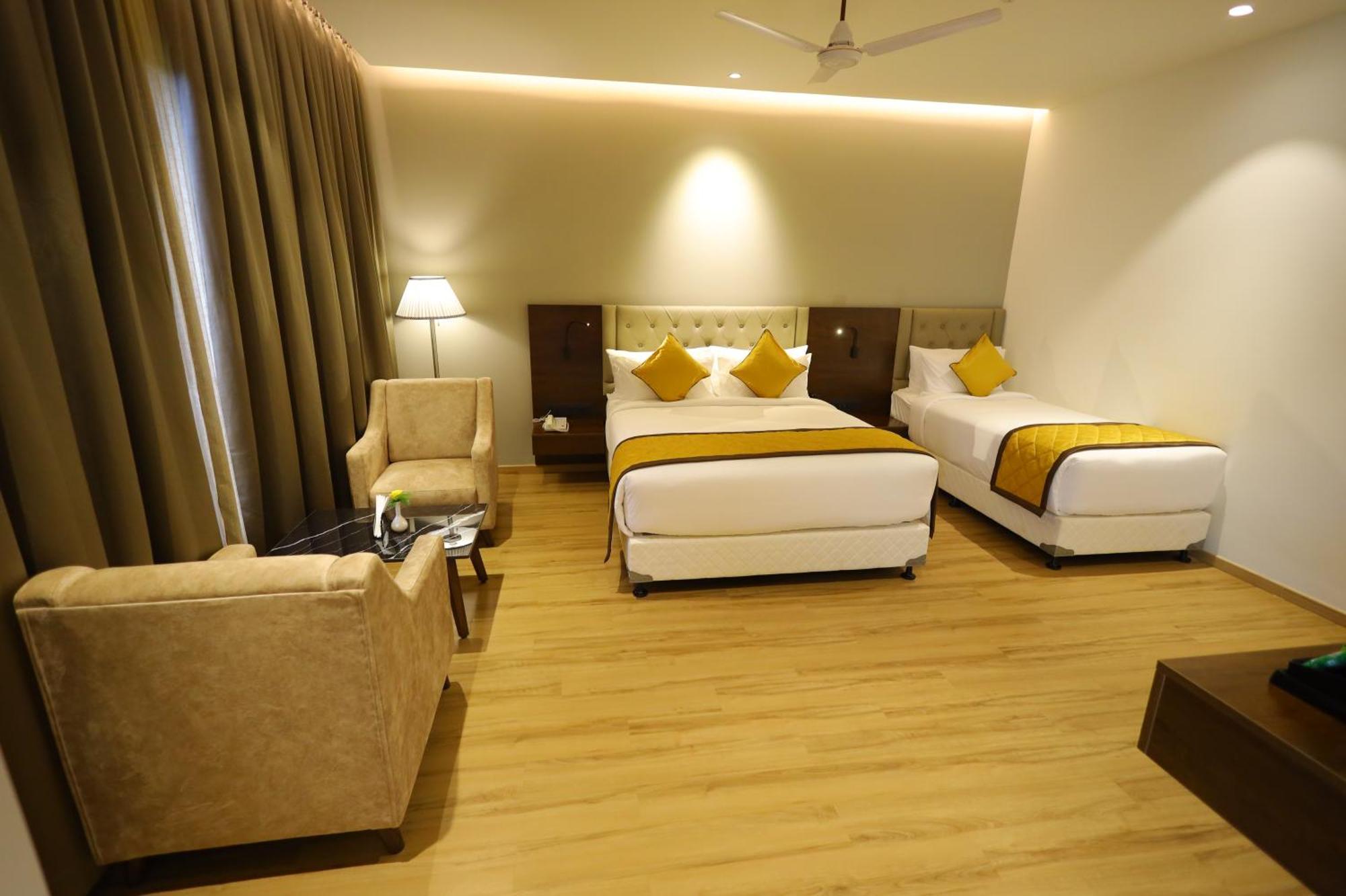 The Aurum Subrahmanya Exterior foto